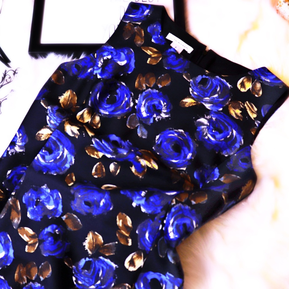 Oscar de la Renta Floral Dress and Sweater Set